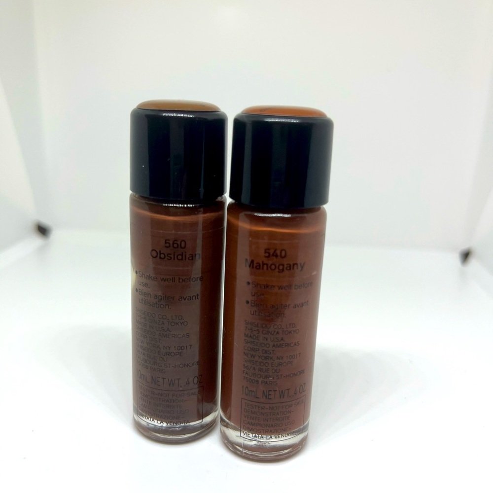 SHISEIDO Synchro Skin Radiant Lifting Foundation 540 MAHOGANY & 560 OBSIDIAN NEW